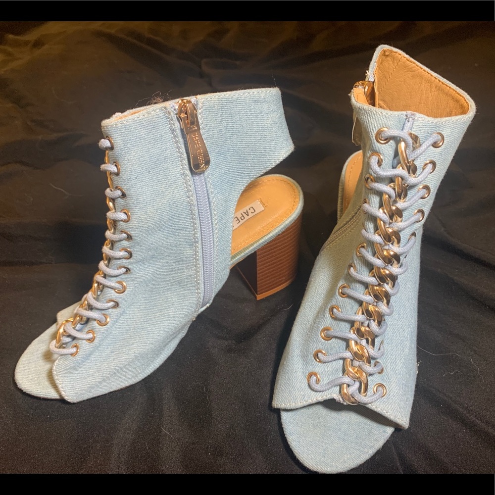 Fashion Nova boots